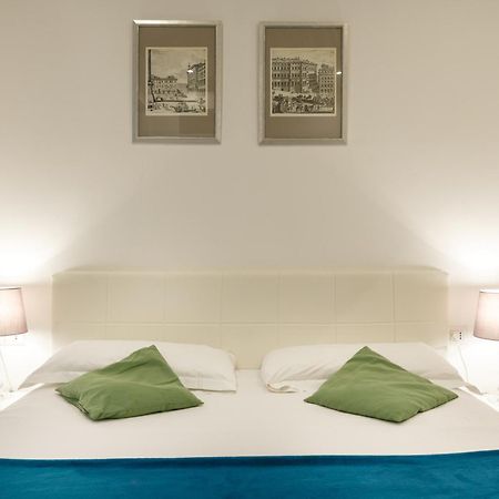 Aeterna Rooms Collection Guesthouse Rzym Zewnętrze zdjęcie